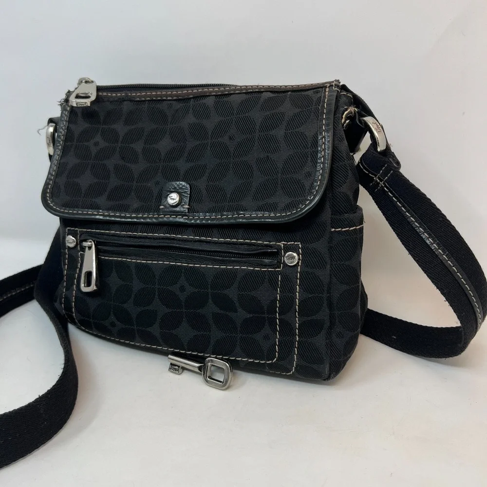 FOSSIL Marlowe Black Fabric Crossbody Purse‎ Pockets Key Charm